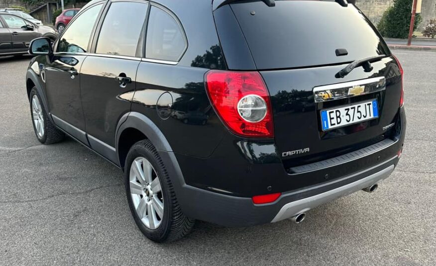 CHEVROLET CAPTIVA 7 POSTI 2.0 TD 150 CV AUTOMATICA