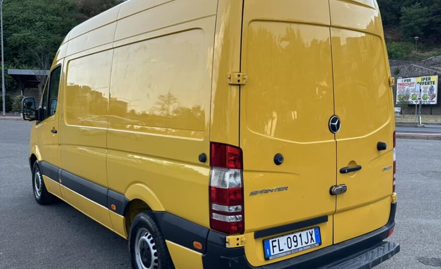 MERCEDES SPRINTER F37/33 311