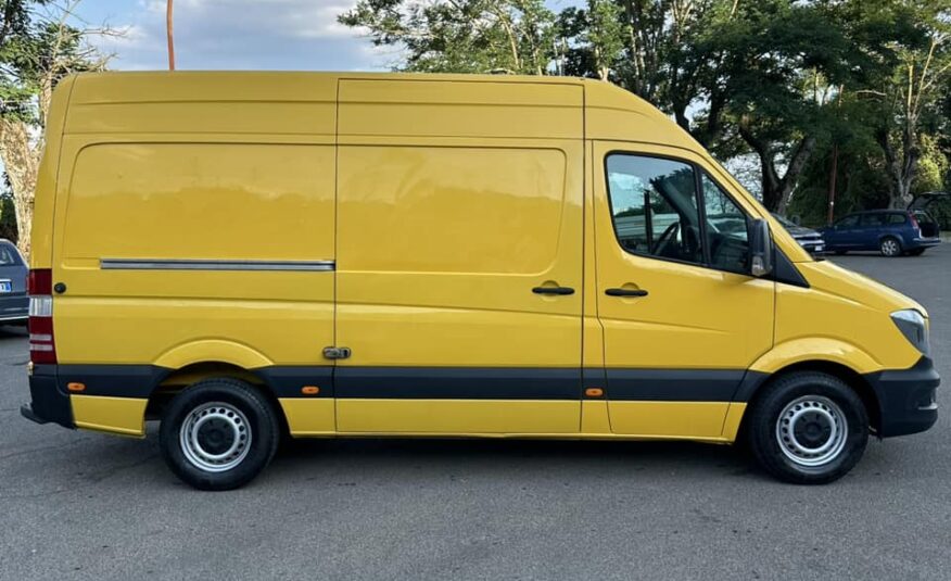 MERCEDES SPRINTER F37/33 311