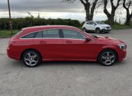 MERCEDES CLA SHOOTING BRAKE 180 D PREMIUM